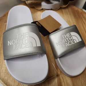 The North Face BC Slide III Sandals – Women’s Size 10 / Euro 41, Silver, NWT